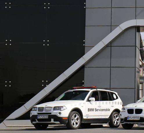Vehicle Transportation with BMW Standard Enclosed Car Carriers