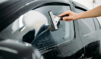 Installing Window Tinting